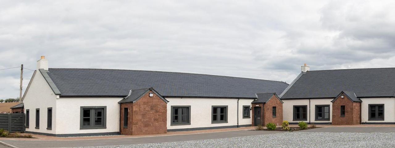 Westertonhill Lodge 5 Newbuild With Hot Tub Option Balloch Esterno foto